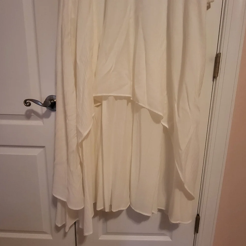 Elegant Cream Long Sleeve Dress - Picture 6 of 6